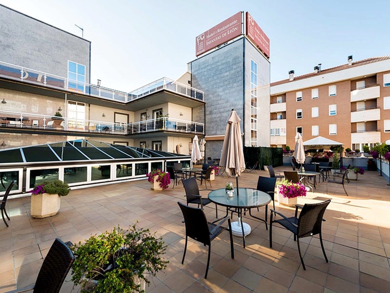 Hotel Infantas De Le�n