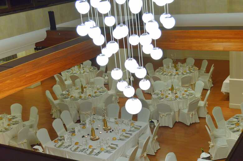 Hotel Infantas De Le�n