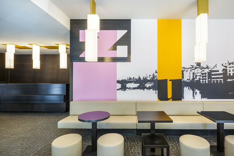 Hotel Z�ri By Fassbind