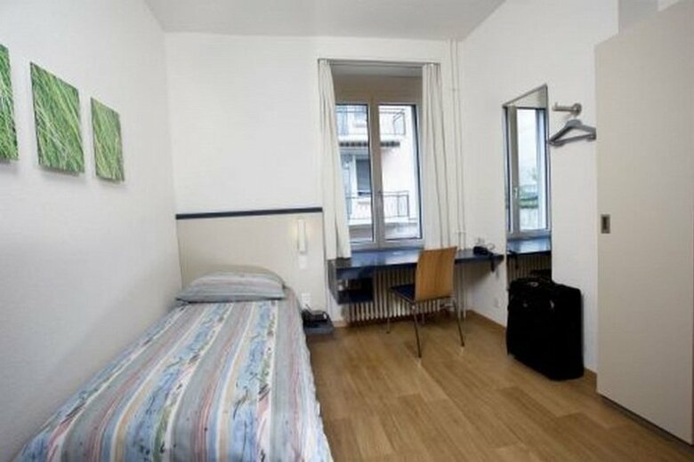 Hotel Bristol