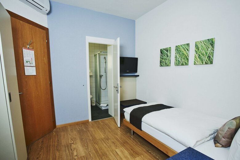 Hotel Bristol