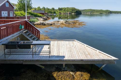 Flott Sj�hus Rett Ved Saltstraumen