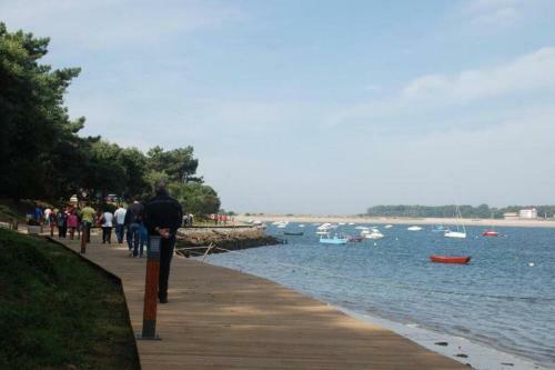 Villa Beachhouse Architecture Awarded With Seaview