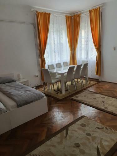 Apartament Enescu