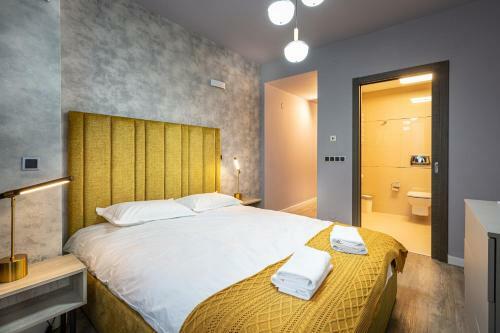 Kron Luxury 2 Bedroom Apartment In Silver Mountain
