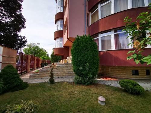 Arka Apartments