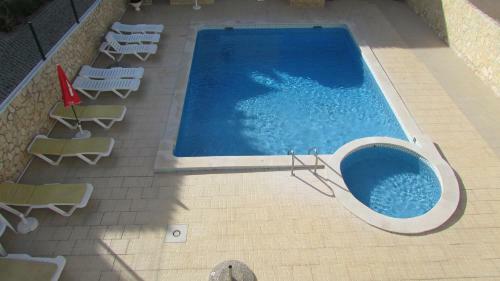 Apartamento T1 (2-4 Per.)com Piscina, Perto Da Praia