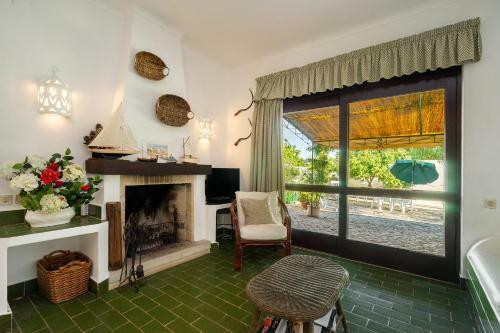 Whome | Balaia 3-bed Family Holiday Villa