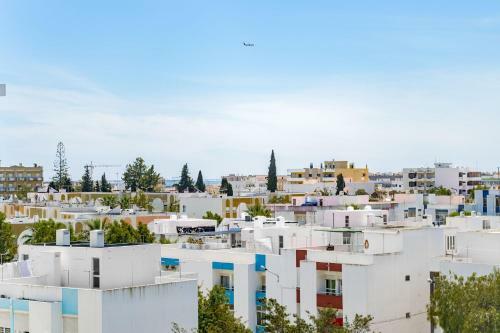 Beautiful Modern Apartment In Olh�o, Algarve