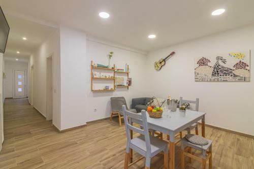 Apartamento Olh�o Typical By Homing