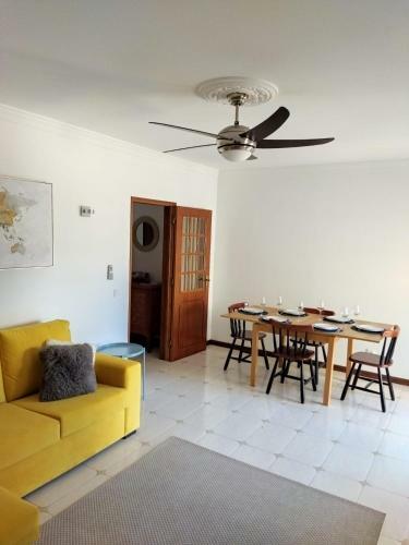 3 Bed Down Town Apartment