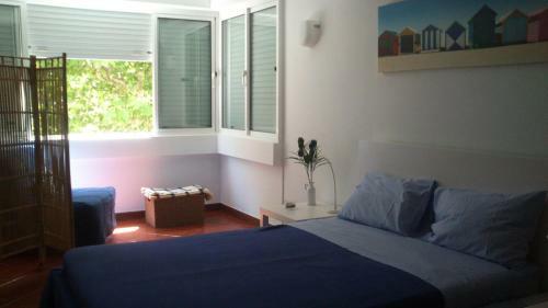 Apartamento Praia Das Avencas Apt Junto Ao Mar Com Estacionamento E AC