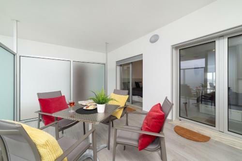 Nazar� Views - Deluxe Holiday Apartment By Sch