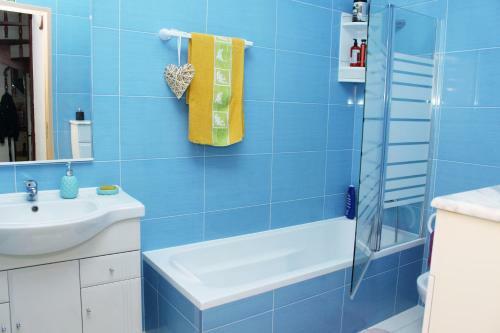 Apartamento Casa Olhos De Mar - 5 Min P� Praia