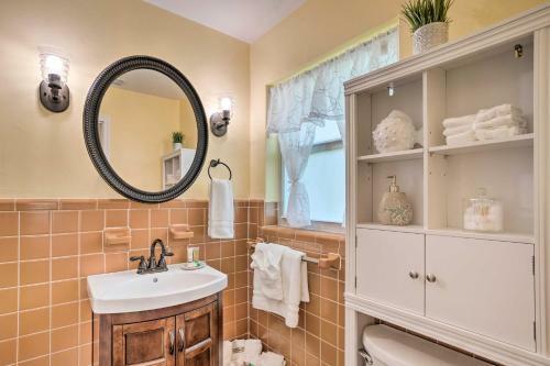 Boynton Beach Retreat With Yard, 2 Mi To Water!