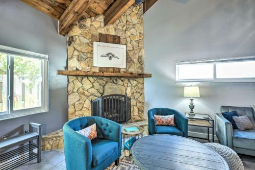 Cape Canaveral Home With Balcony Walk To Beach