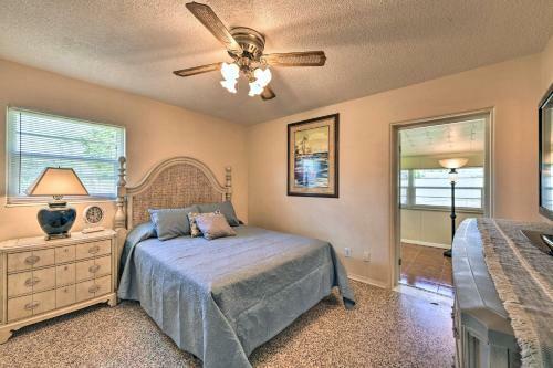 Sunshine State Cottage About 9 Miles To Beaches!