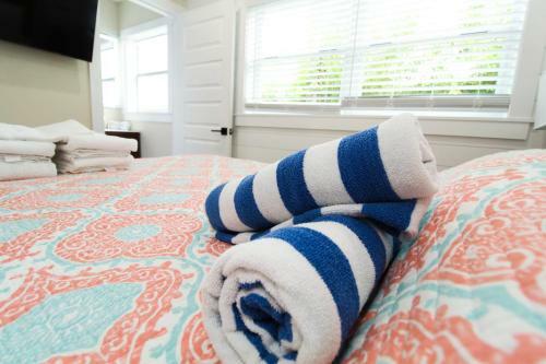 Hotel Pelican Post At Anna Maria Island Inn