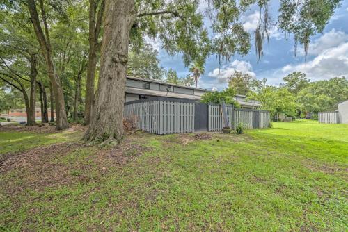 Gainesville Townhome 2 Mi To University Of Fl!
