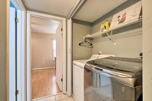 Gainesville Townhome 2 Mi To University Of Fl!