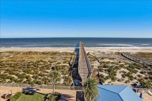 Apartamento Amelia By The Sea Condo