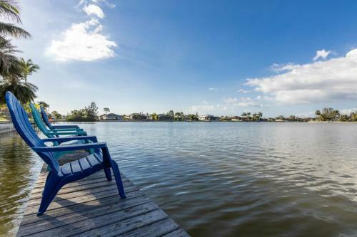 Lake House At The Cape - Roelens Vacations