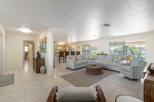 Villa Reef Intermission - Cape Coral - Roelens Vacations