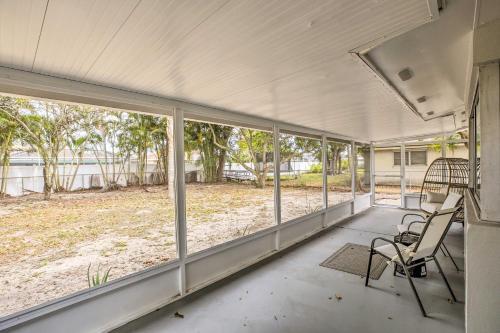 The Salty Flamingo Cape Coral Abode With Yard
