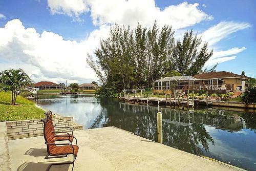 Villa 4 Star Holiday Home In Cape Coral