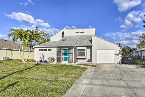 Chic Cape Coral Oasis With Pool About 7 Mi To Beach