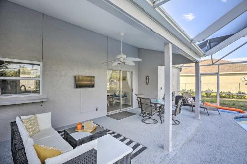 Chic Cape Coral Oasis With Pool About 7 Mi To Beach