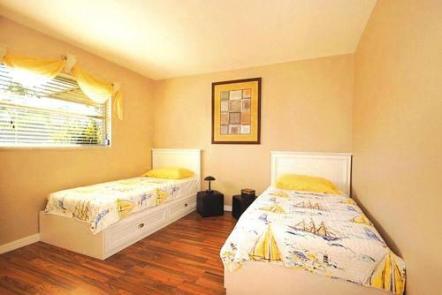 Villa 4 Star Holiday Home In Cape Coral