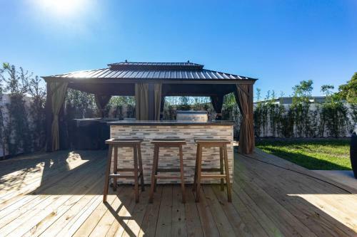 Spa House W Sauna, Hammocks, Outdoor Kitchen & Bbq