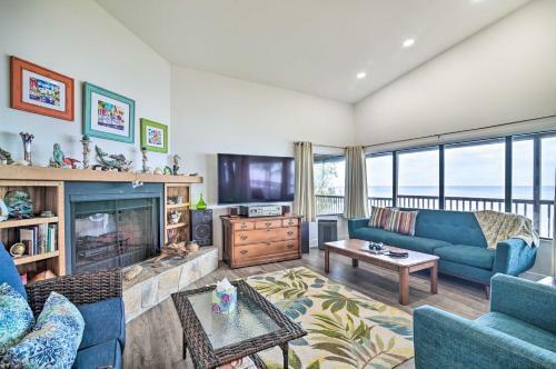 Tranquil Home With Private Yard And Fishing Dock!