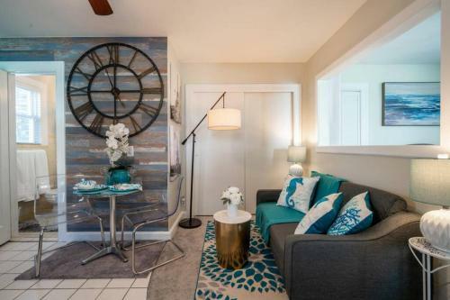 Apartamento 10 Steps To The Beach Couples Retreat