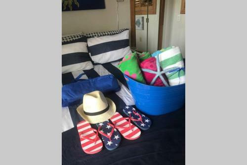 Apartamento 10 Steps To The Beach Couples Retreat