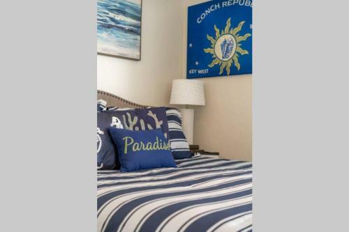 Apartamento 10 Steps To The Beach Couples Retreat