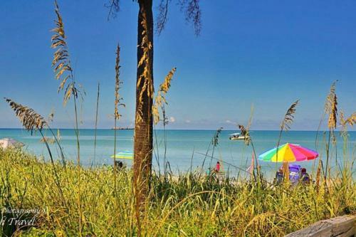Apartamento 10 Steps To The Beach Couples Retreat