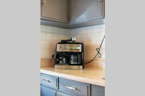 Apartamento 10 Steps To The Beach Couples Retreat