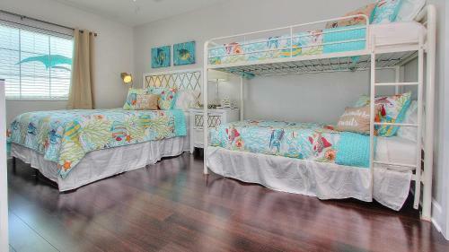 Harbourside By Teeming Vacation Rentals