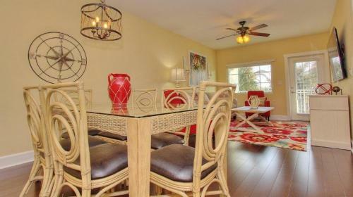 Harbourside By Teeming Vacation Rentals