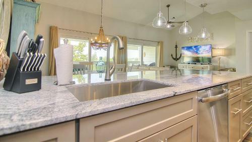 Intercoastal 203 By Teeming Vacation Rentals