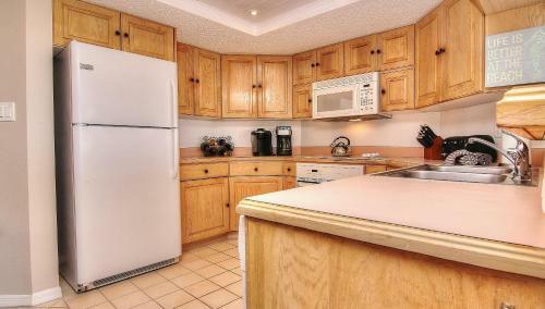 Beach Palms By Teeming Vacation Rentals