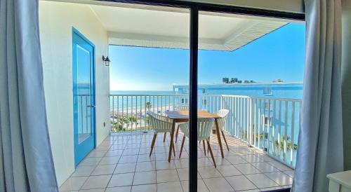 Beach Palms By Teeming Vacation Rentals