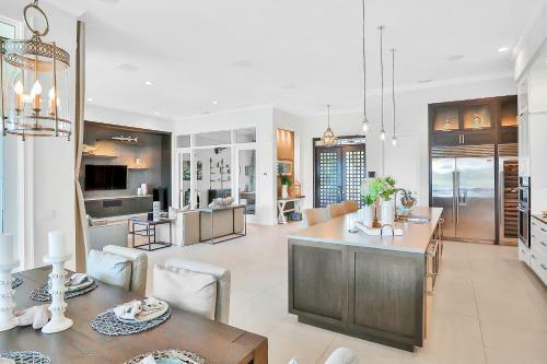 Island Estate Waterfront Villa