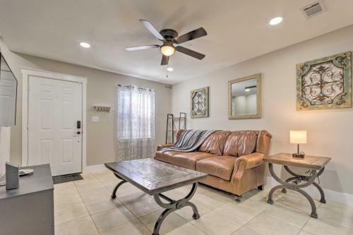 Fort Walton Beach Townhome Less Than 3 Mi To Beach!