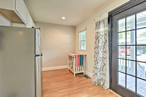Apartamento Downtown Studio Walk To Shopping And Dining!