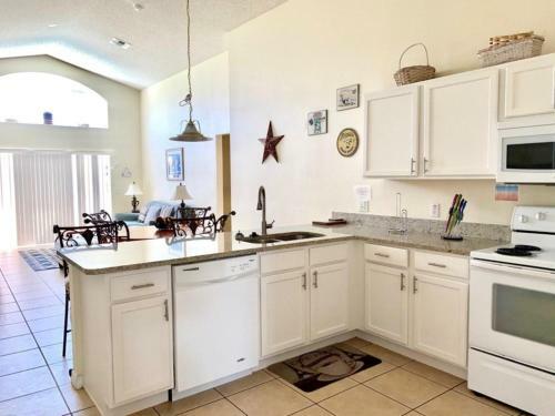Villa Ian's Southern Dunes Vacation Home