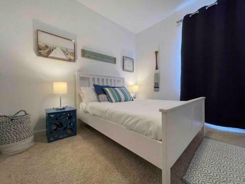 New 3br Spacious & Lux Beach House Theme By Air Base Miami