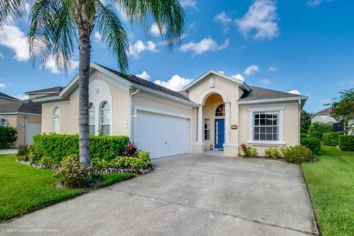 Fantastic 4 Br Home With Private Pool & Spa 137mh Villa